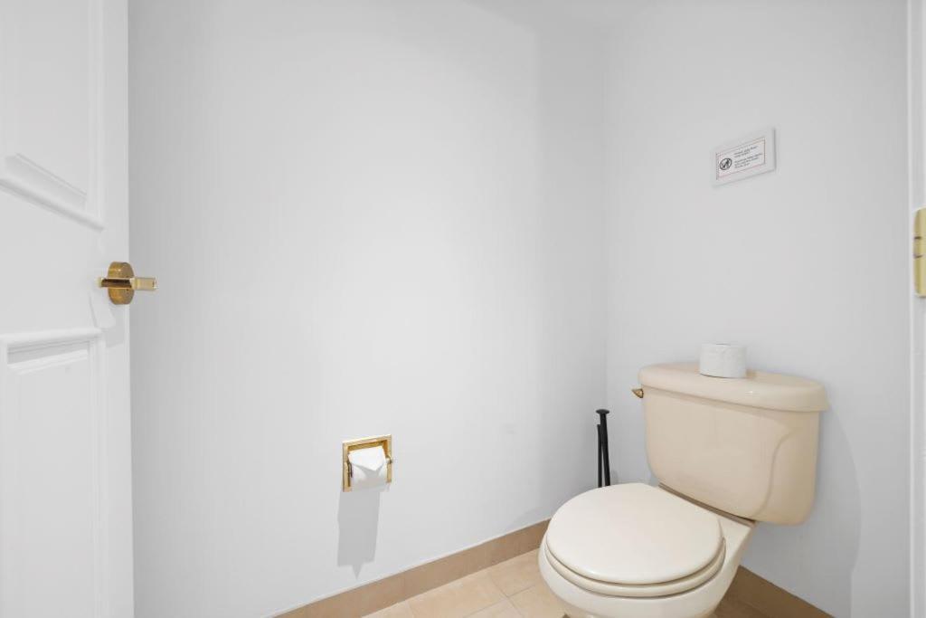 Sleep Six Cozysuites, 1Br 2Ba On The Boardwalk แอตแลนติกซิตี้ ภายนอก รูปภาพ